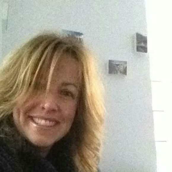 Meet your Posher, Diane - Picture 1 of 1